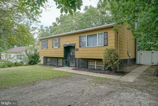 1434 14th Ave, Williamstown, NJ 08094