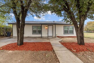 1711 Effie St, Fort Worth, TX 76105