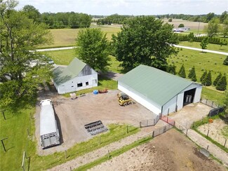 21655 Six Points Rd, Sheridan, IN 46069