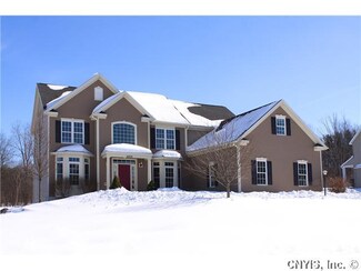 4405 Winding Creek Rd, Manlius, NY 13104