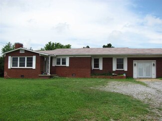 8276 Kentucky 121, Mayfield, KY 42066