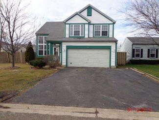 584 N White Ln, Hainesville, IL 60030