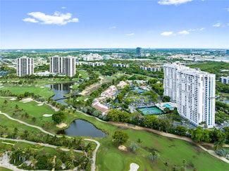 20218 NE 34th Ct Unit 52, Miami, FL 33180