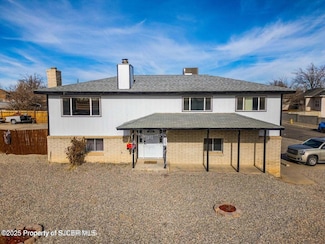 207 Mesa Dr, Aztec, NM 87410