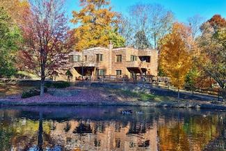 1650 Colonial Dr, Cincinnati, OH 45238