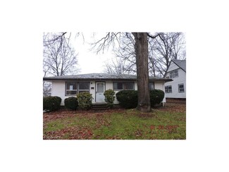 2805 Merriweather St NW, Warren, OH 44485