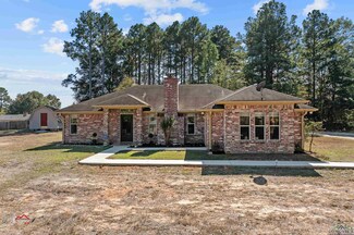 1108 Vesta Ave, Gladewater, TX 75647