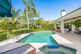 349 Riverway Dr, Vero Beach, FL 32963