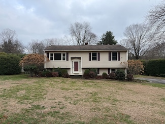 3 Cherry Heights Terrace, Sandy Hook, CT 06482