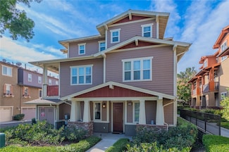 10 Flyers Ln, Tustin, CA 92782