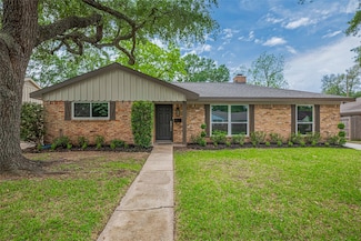 5919 Warm Springs Rd, Houston, TX 77035