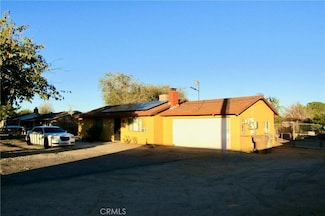 10687 Maple Ave, Hesperia, CA 92345