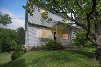 61 Ehle Ave, Coraopolis, PA 15108