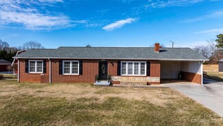 2890 Perry Dr, Connellys Springs, NC 28612
