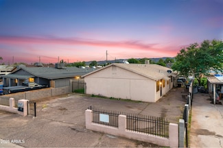 1815 E Pueblo Ave, Phoenix, AZ 85040