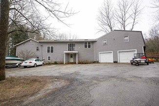 425 Raymond Rd, Chester, NH 03036