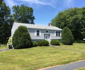 25 Clydesdale Dr, Danville, NH 03819