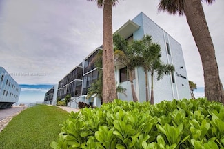 2810 N Beach Rd Unit D108, Englewood, FL 34223