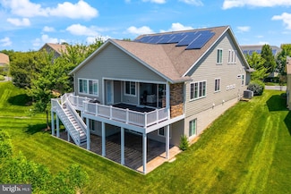 105 Harvester Dr, Lake Frederick, VA 22630