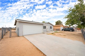 36061 Dividing Line St, Yermo, CA 92398