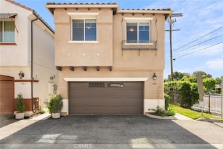 7600 N Courage Way, Van Nuys, CA 91405