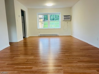 7 Hillside Ave Unit 12, Newton, NJ 07860