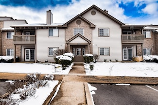 1302 Pickings Place Unit 202, Louisville, KY 40243
