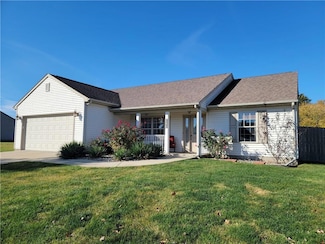 824 Hawthorne Dr, Charleston, IL 61920
