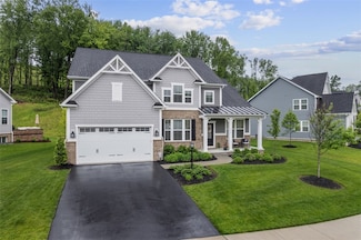 318 Crest Ln, Mars, PA 16046