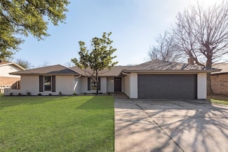 1010 Hazelwood Dr, Mansfield, TX 76063
