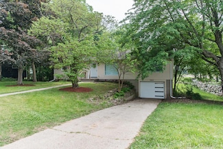 6604 E H Ave, Kalamazoo, MI 49048