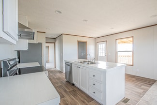224 Huddleston Rd, Sunset, TX 76270