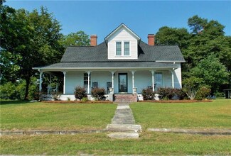 3242 S Potter Rd, Heath Springs, SC 29058