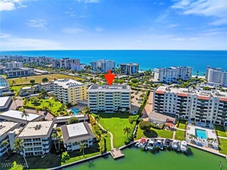 3420 Gulf Shore Blvd N Unit 44, Naples, FL 34103