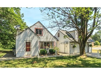 34051 Eddy Rd, Willoughby Hills, OH 44094