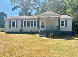 1843 Maple Ave, Florence, AL 35630