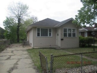 844 Buchanan St, Gary, IN 46402