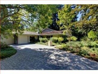 43 Fair Oaks Ln, Atherton, CA 94027