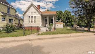 907 NE Glen Oak Ave, Peoria, IL 61603