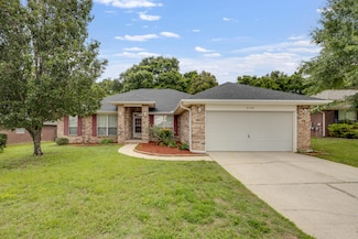 2124 Hagood Loop, Crestview, FL 32536