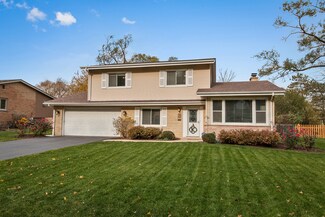 76 Mulberry East Rd, Deerfield, IL 60015