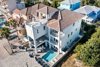 84 Sarasota St, Miramar Beach, FL 32550