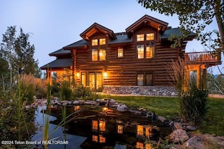 4420 W Bronco Rd, Wilson, WY 83014