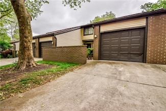 4473 Habersham Ln S Unit 187, Cleveland, OH 44143