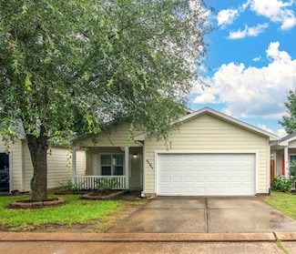 10215 Cinnaberry Ln, Tomball, TX 77375