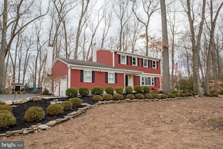 6193 Honey Hollow Rd, Doylestown, PA 18902
