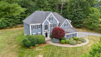 26 Olde Coach Rd, North Reading, MA 01864