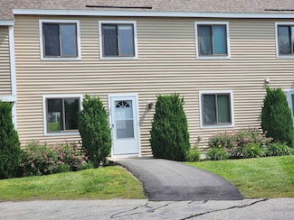 33 Pendleton Ln, Londonderry, NH 03053