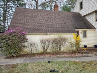 16 Andrew Ave, Sanford, ME 04073