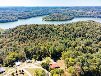 34683 Sunshine Rd, Piedmont, OH 43983